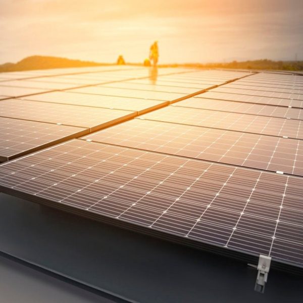 como-funcionan-las-luces-solares-tipos-usos-e-impactos-ambientales