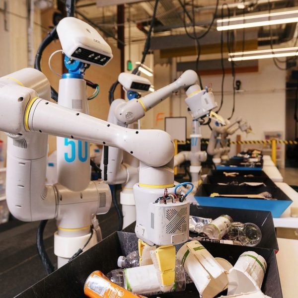como-pueden-recoger-los-robots-despues-de-la-crisis-del-reciclaje