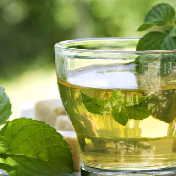 estos-beneficios-para-la-salud-del-te-verde-son-sorprendentes-y-refrescantes