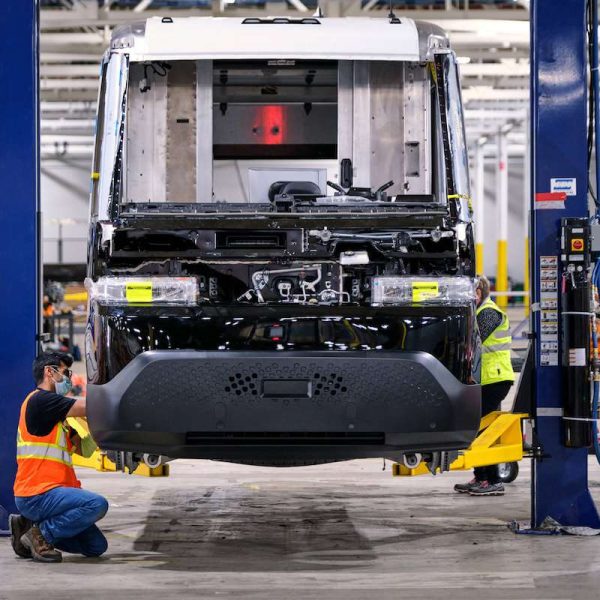 gm-apuesta-por-las-furgonetas-electricas-con-verizon-como-su-primer-cliente