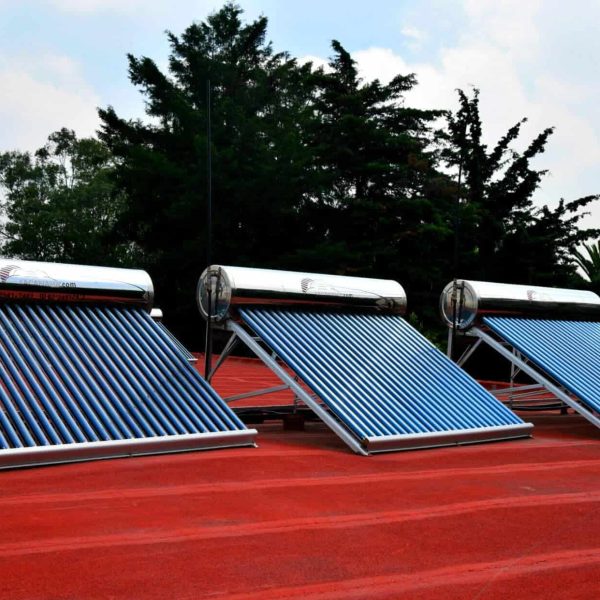 los-4-mejores-calentadores-de-agua-solares-de-2022