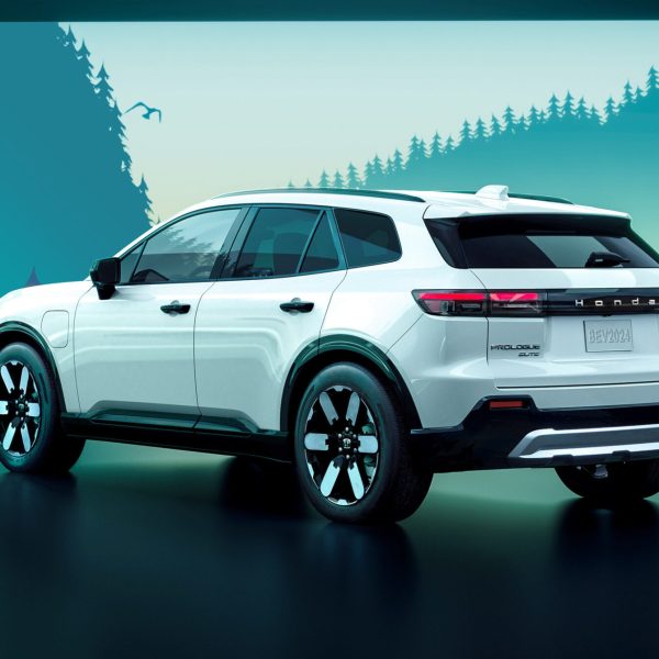 los-fabricantes-de-automoviles-estan-electrificando-el-suv-familiar