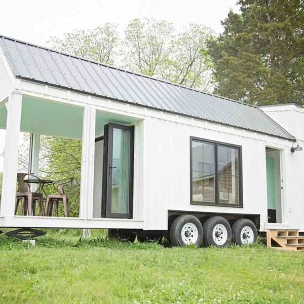 porche-palaciego-alarga-este-alquiler-de-casa-pequena-con-encanto