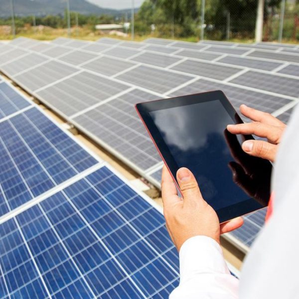 que-es-la-huella-de-carbono-de-un-panel-solar-descripcion-general-y-emisiones