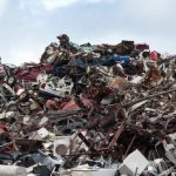 scrapyard-70908_640-150x150.jpg
