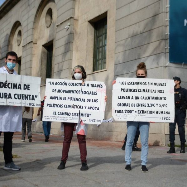 todos-somos-hipocritas-climaticos-ahora-exige-tanto-la-accion-individual-como-el-cambio-sistemico