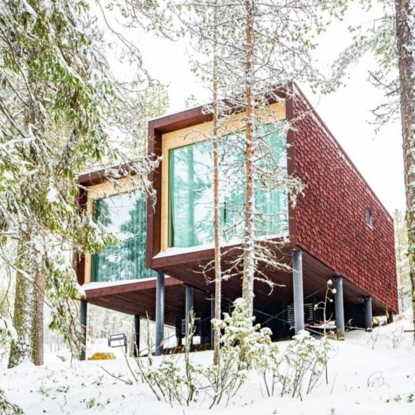 wauhaus-es-una-cabana-minimalista-inspirada-en-treehouses