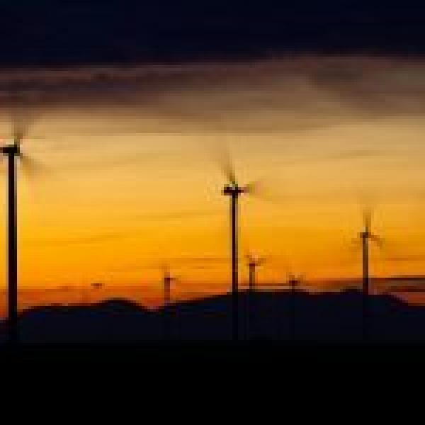 wind-turbines-2991696_640-150x150.jpg